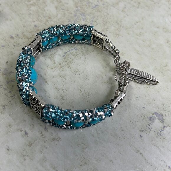 Boho Bling Bracelet Vintage Style Silver Tone Turquoise Beads NWT - Picture 3 of 6